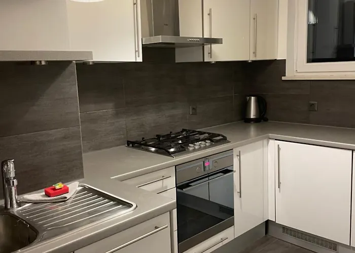 Happyestate - St Kotlarska Apartman